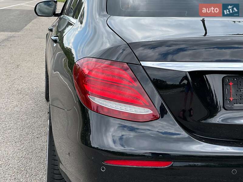 Седан Mercedes-Benz E-Class 2018 в Луцьку