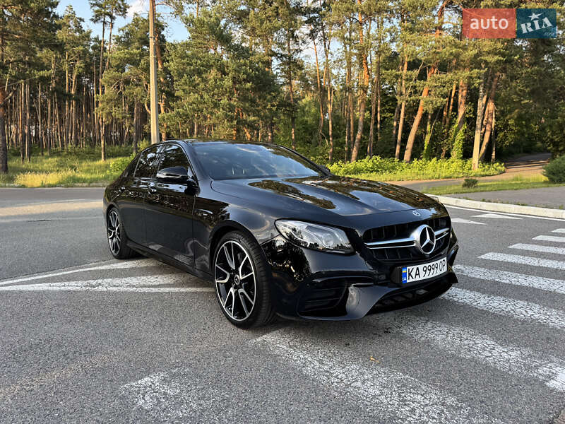 Седан Mercedes-Benz E-Class 2018 в Киеве