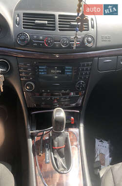 Универсал Mercedes-Benz E-Class 2005 в 