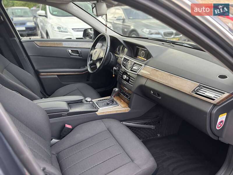 Универсал Mercedes-Benz E-Class 2010 в Коломые