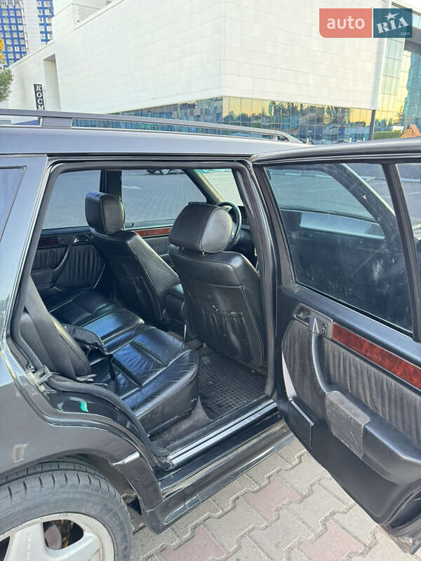 Универсал Mercedes-Benz E-Class 1995 в Одессе