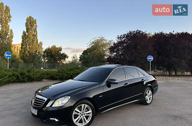 Седан Mercedes-Benz E-Class 2009 в 