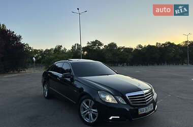 Седан Mercedes-Benz E-Class 2009 в 