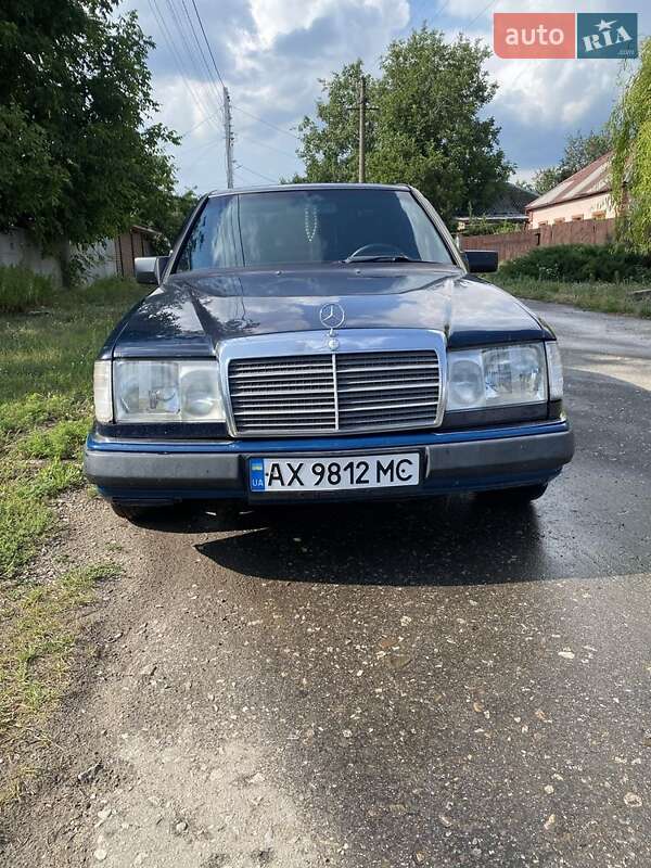 Седан Mercedes-Benz E-Class 1987 в Чугуєві фото 4 Седан Mercedes-Benz E-Class 1987 в Чугуєві