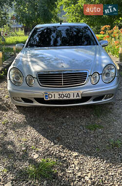 Седан Mercedes-Benz E-Class 2002 в 