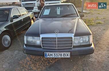 Седан Mercedes-Benz E-Class 1992 в Первомайске