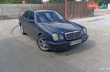 Седан Mercedes-Benz E-Class 1998 в Берестечку