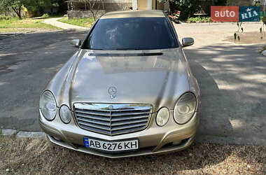 Седан Mercedes-Benz E-Class 2008 в Ладыжине