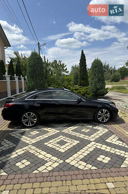 Купе Mercedes-Benz E-Class 2016 в 