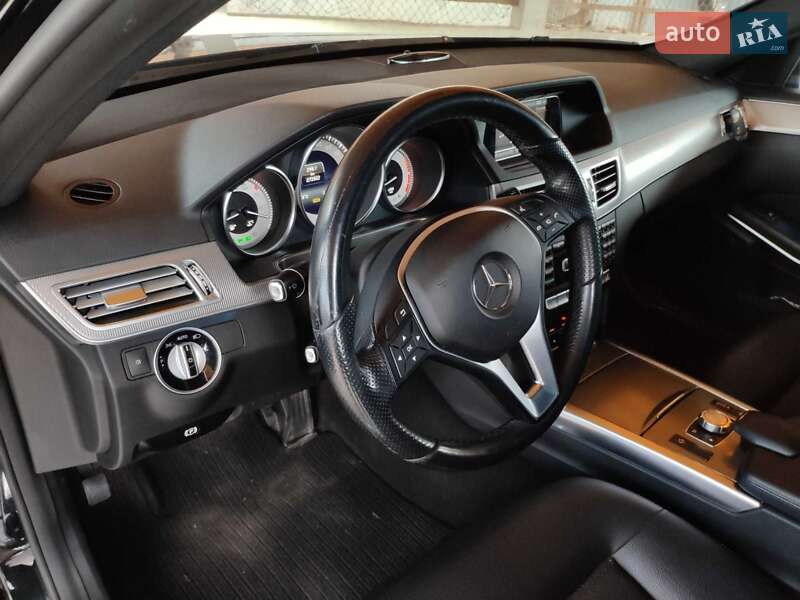 Mercedes-Benz E-Class 2014