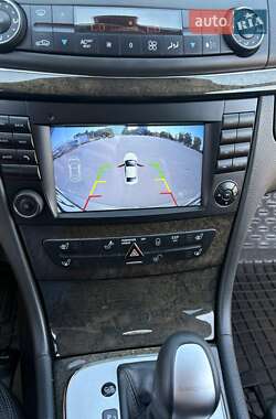 Седан Mercedes-Benz E-Class 2003 в 