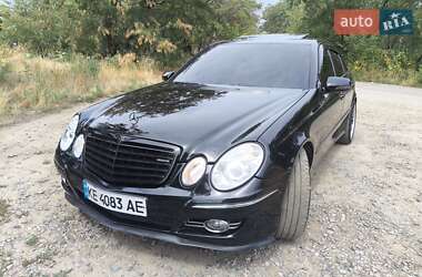 Седан Mercedes-Benz E-Class 2005 в 