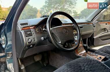 Седан Mercedes-Benz E-Class 1999 в 