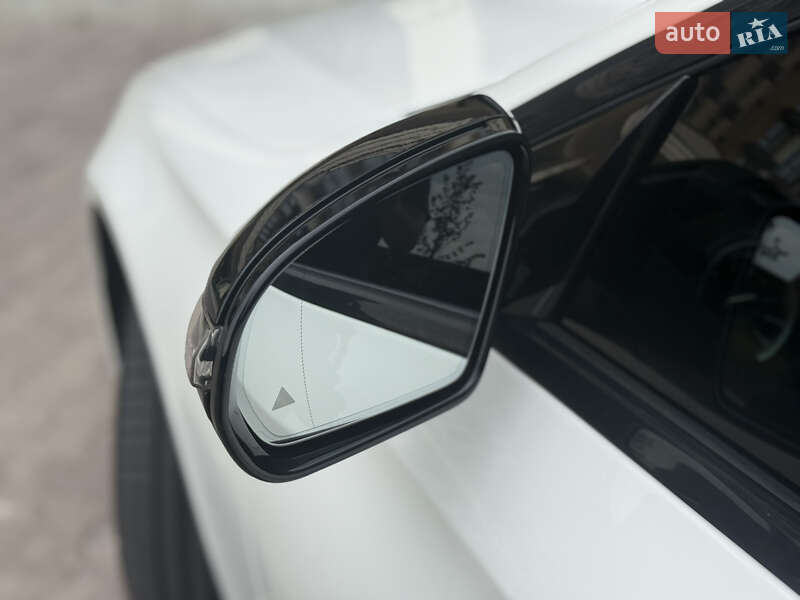 Седан Mercedes-Benz E-Class 2021 в Києві