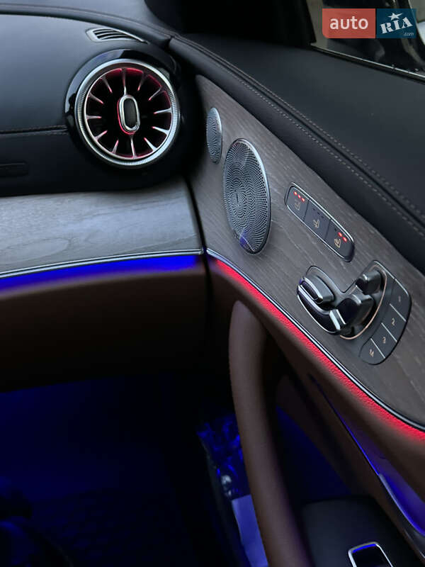 Кабриолет Mercedes-Benz E-Class 2018 в Киеве