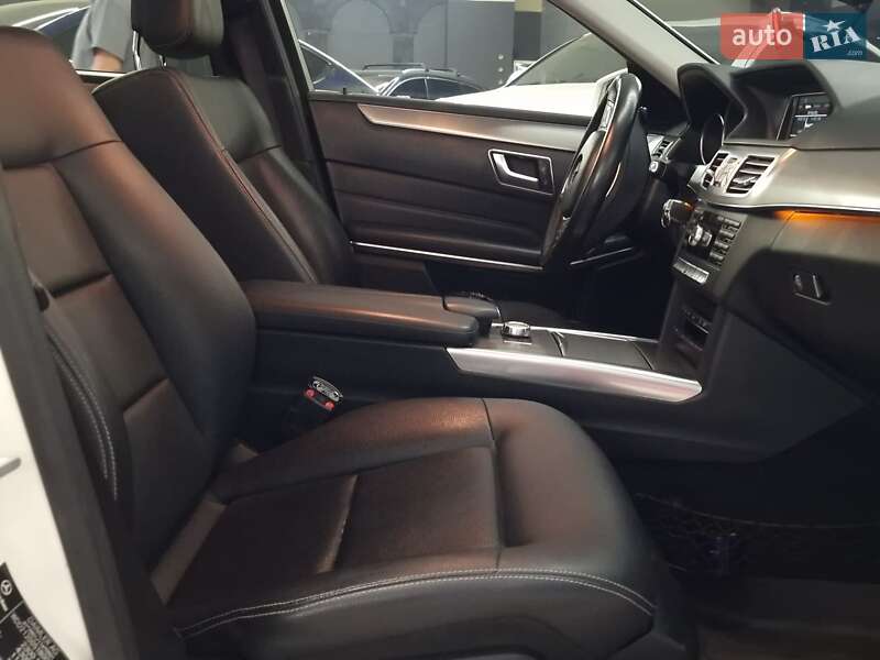 Седан Mercedes-Benz E-Class 2014 в Николаеве