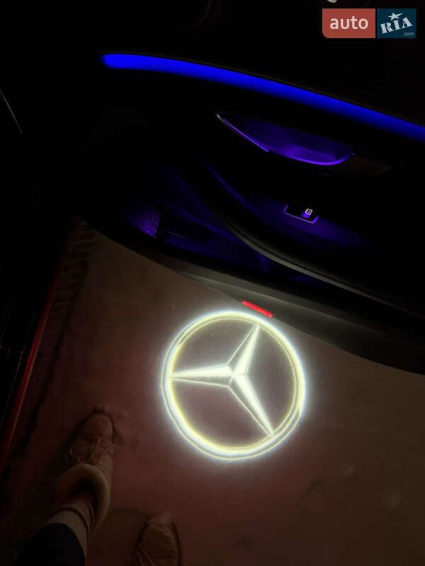 Седан Mercedes-Benz E-Class 2018 в Львове