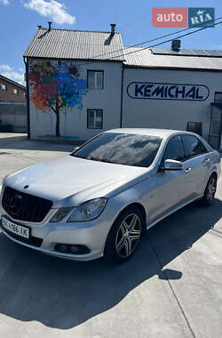 Седан Mercedes-Benz E-Class 2010 в Белой Церкви