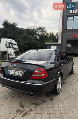 Седан Mercedes-Benz E-Class 2004 в 