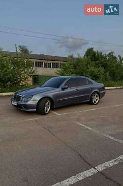 Седан Mercedes-Benz E-Class 2002 в Малині