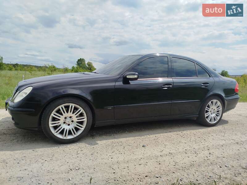 Седан Mercedes-Benz E-Class 2005 в Білій Церкві