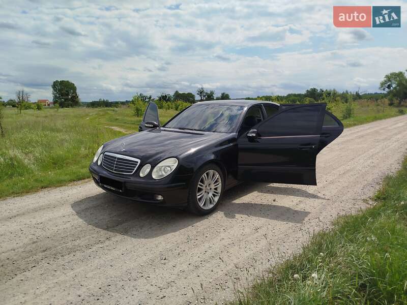 Седан Mercedes-Benz E-Class 2005 в Білій Церкві