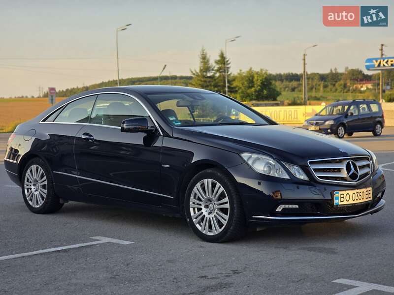 Купе Mercedes-Benz E-Class 2010 в Тернополе