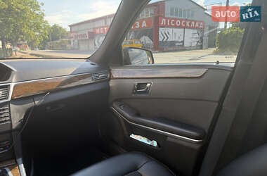 Седан Mercedes-Benz E-Class 2010 в Киеве