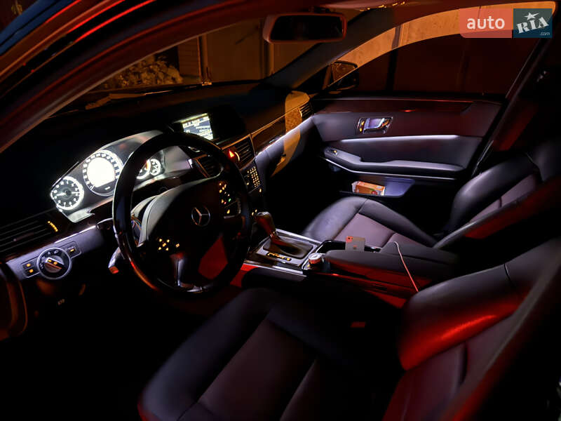 Седан Mercedes-Benz E-Class 2010 в Днепре фото 13 Седан Mercedes-Benz E-Class 2010 в Днепре
