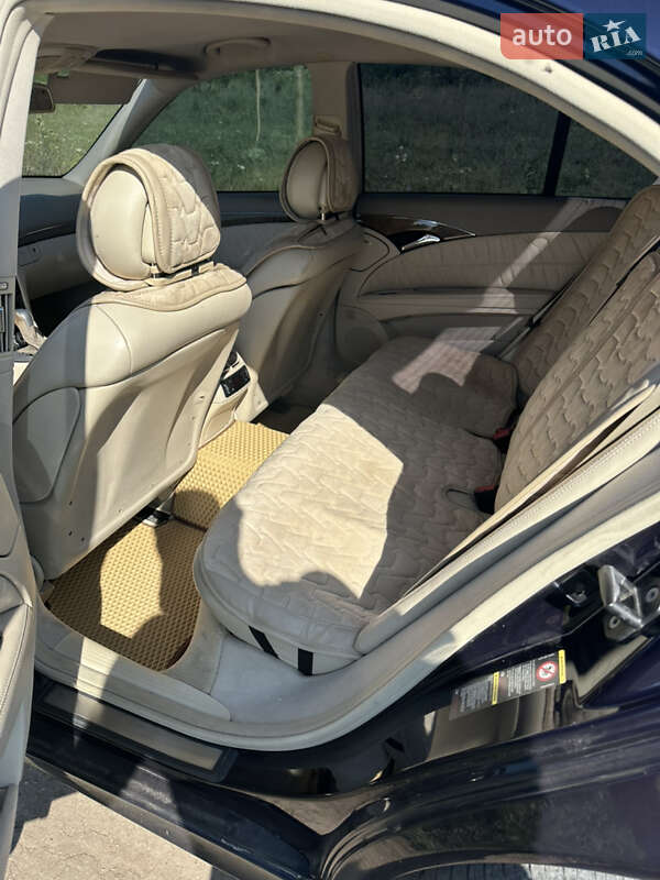 Седан Mercedes-Benz E-Class 2005 в Ямполе