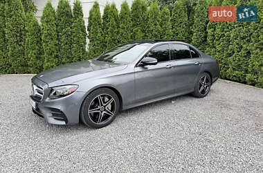 Седан Mercedes-Benz E-Class 2017 в Киеве
