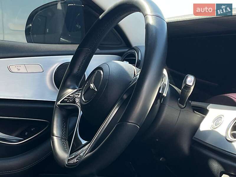 Седан Mercedes-Benz E-Class 2020 в Львове