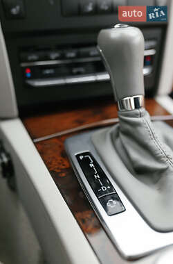 Купе Mercedes-Benz E-Class 2010 в 