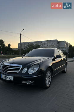 Седан Mercedes-Benz E-Class 2008 в 