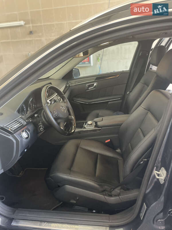 Універсал Mercedes-Benz E-Class 2009 в Тернополі