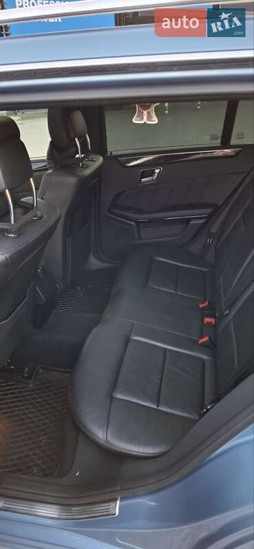 Универсал Mercedes-Benz E-Class 2009 в Козове
