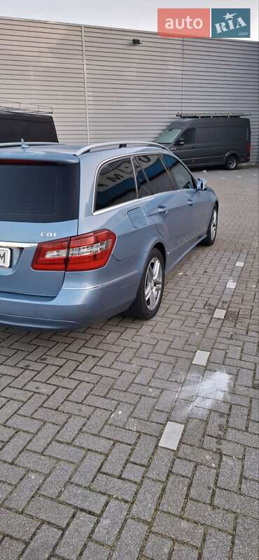 Универсал Mercedes-Benz E-Class 2009 в Козове