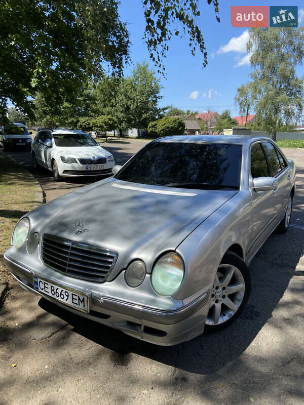 Mercedes-Benz E-Class 2001