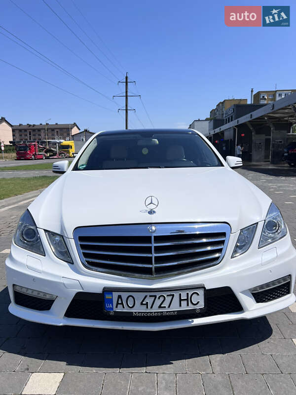Mercedes-Benz E-Class 2013