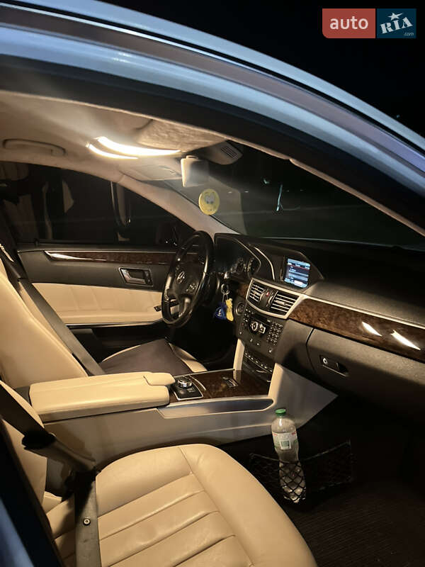 Седан Mercedes-Benz E-Class 2013 в Ужгороді фото 18 Седан Mercedes-Benz E-Class 2013 в Ужгороді