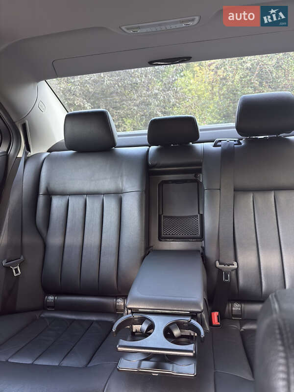 Седан Mercedes-Benz E-Class 2010 в Києві фото 14 Седан Mercedes-Benz E-Class 2010 в Києві