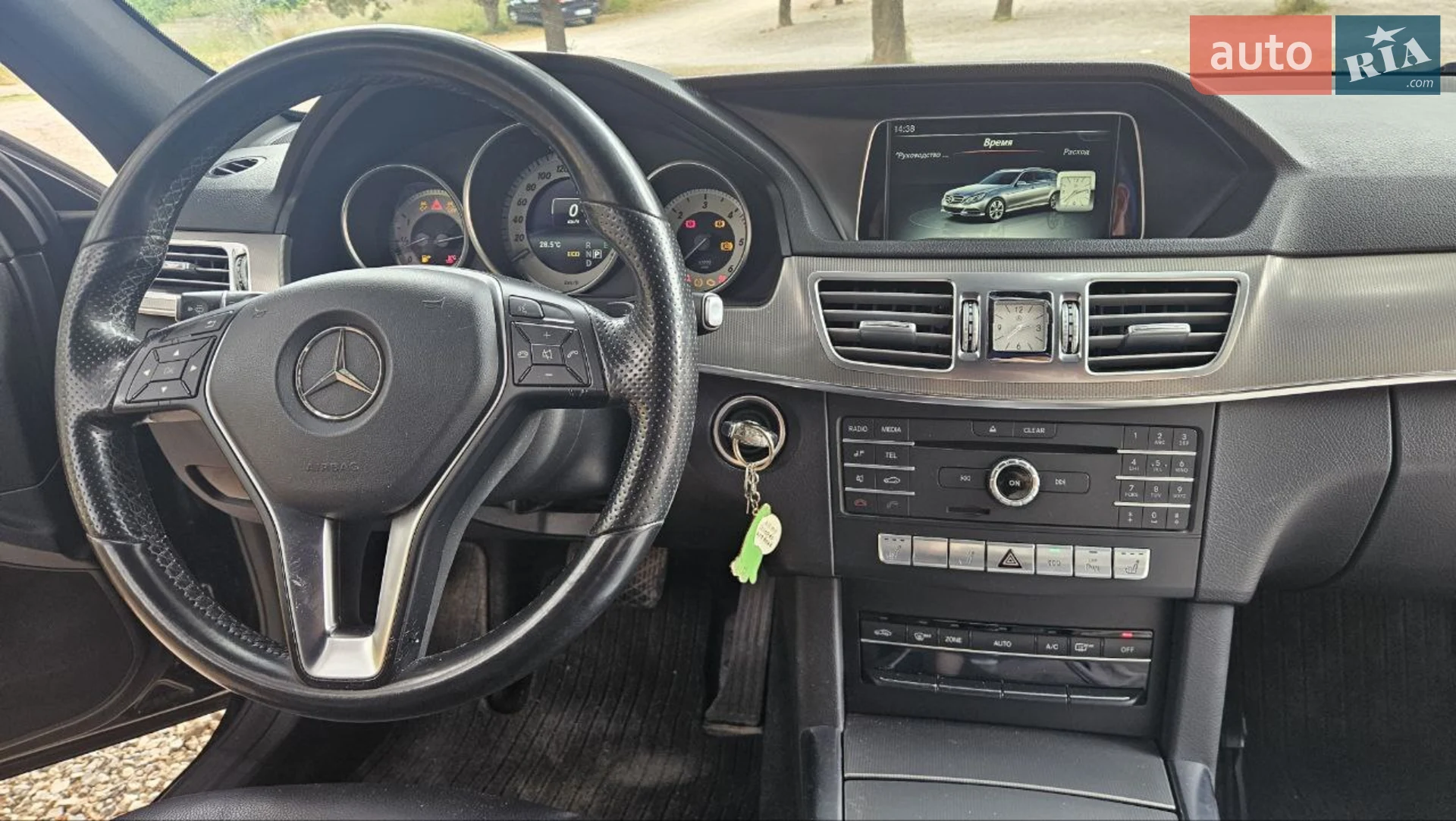 2016 Mercedes-Benz E-klasse - мініатюра 26