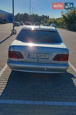 Седан Mercedes-Benz E-Class 1998 в 