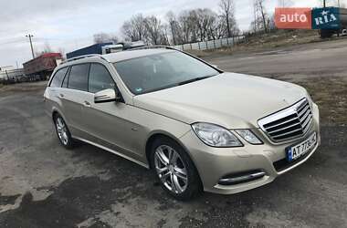 Универсал Mercedes-Benz E-Class 2010 в 
