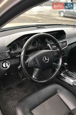 Универсал Mercedes-Benz E-Class 2010 в 