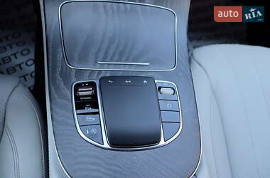 Седан Mercedes-Benz E-Class 2022 в 