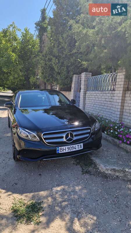 Седан Mercedes-Benz E-Class 2017 в Одессе фото 8 Седан Mercedes-Benz E-Class 2017 в Одессе
