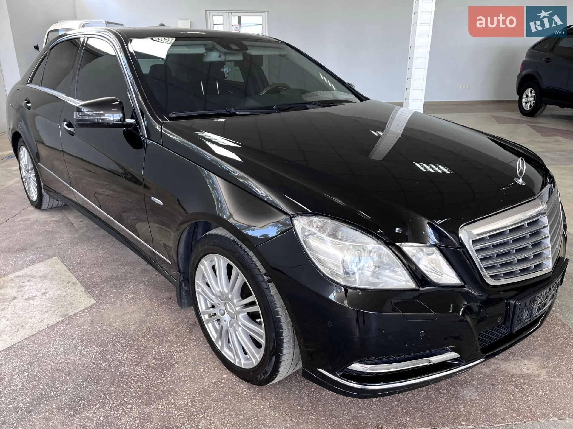 2012 Mercedes-Benz E-klasse - мініатюра 2