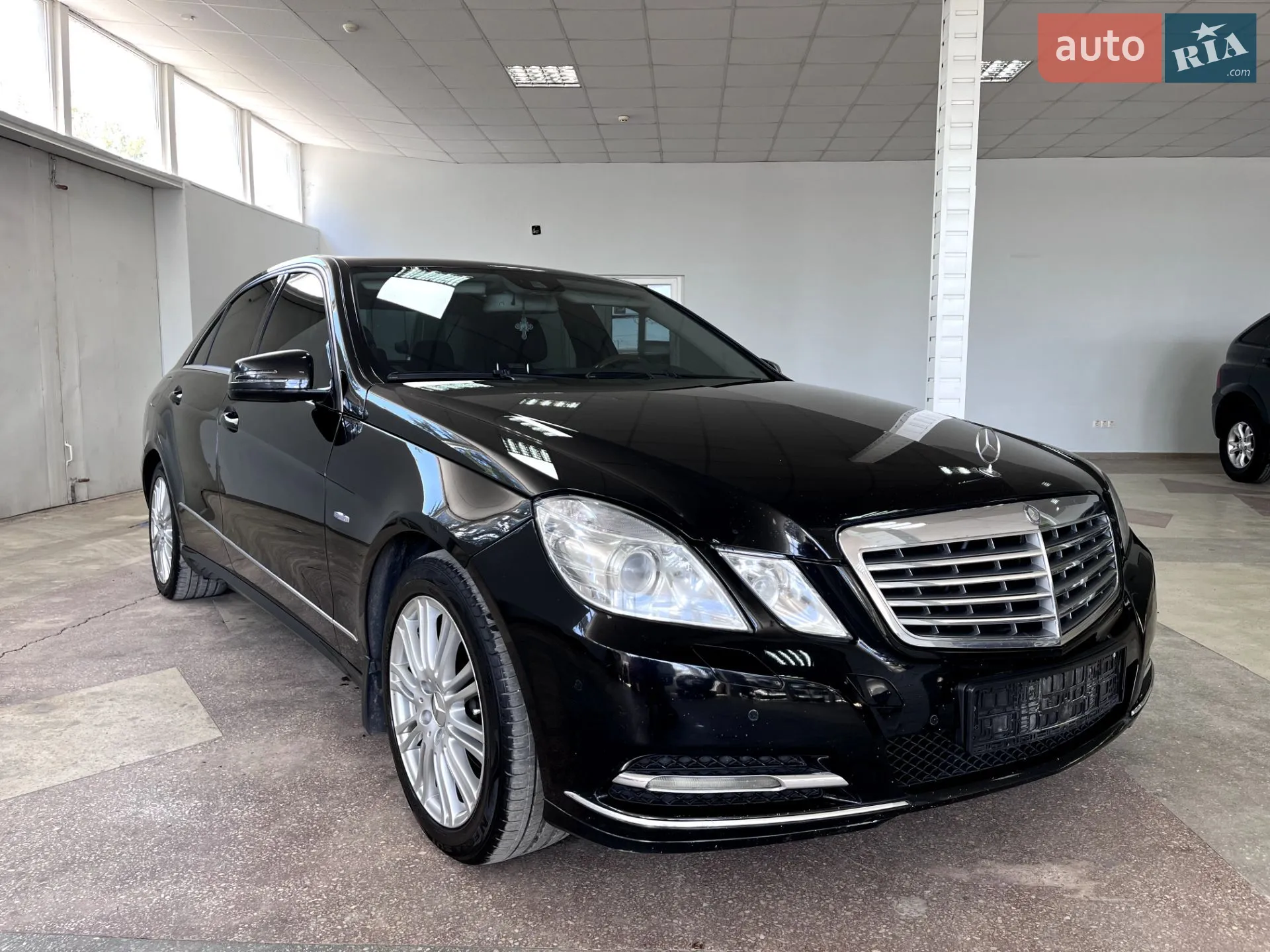 2012 Mercedes-Benz E-klasse - мініатюра 11