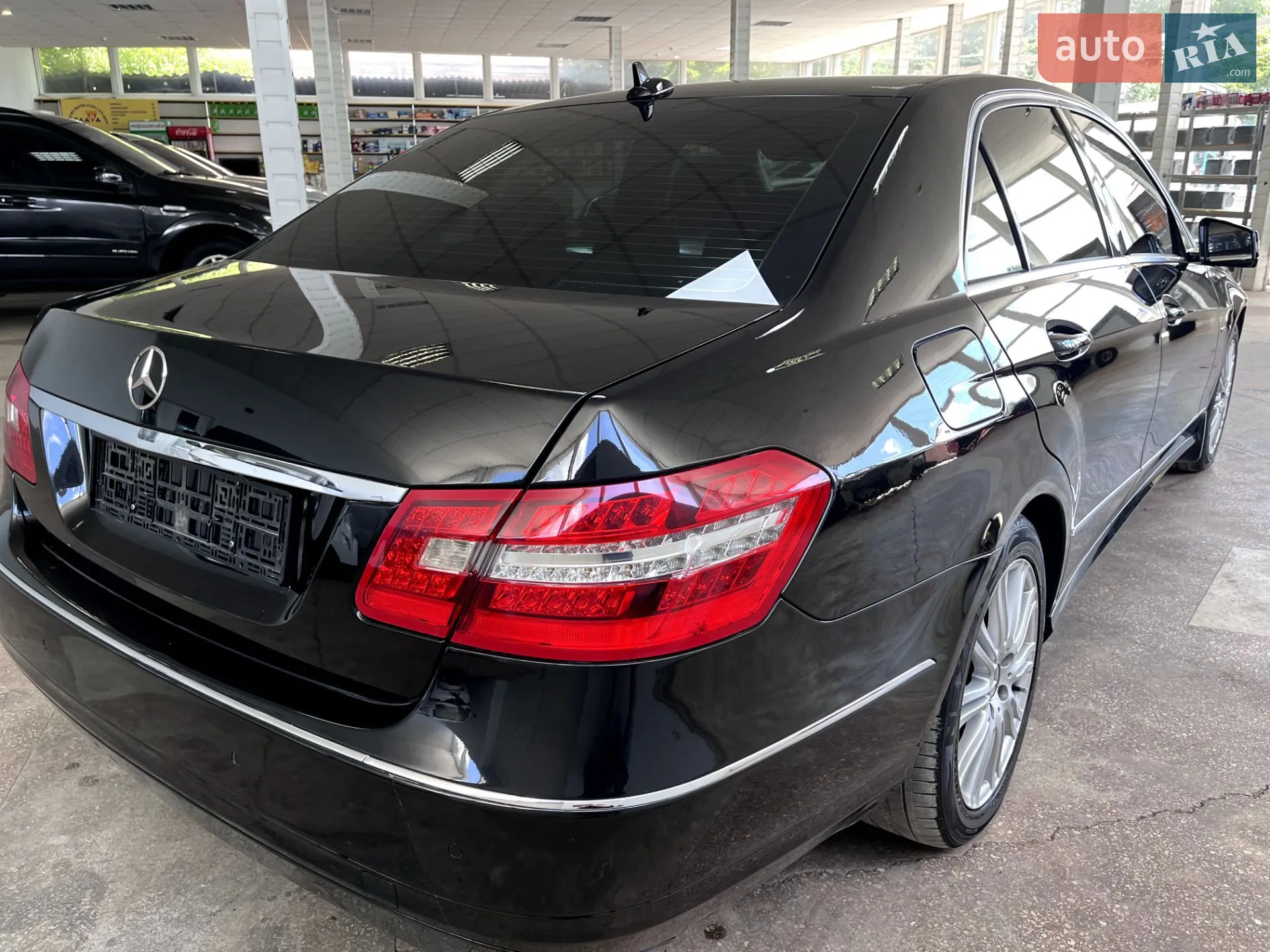 2012 Mercedes-Benz E-klasse - мініатюра 12